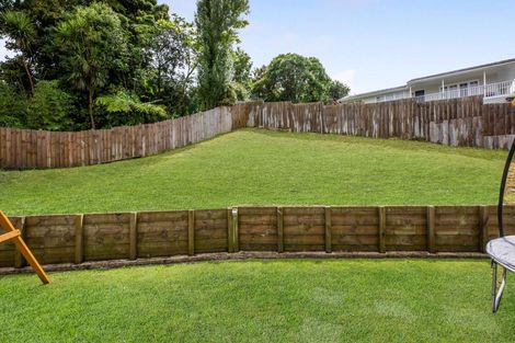 Photo of property in 3 Trosk Place, Waiuku, 2123