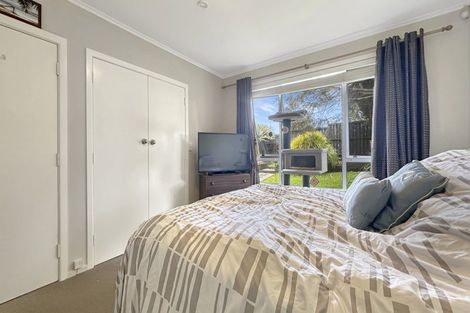 Photo of property in 36 Fairmount Road, Titirangi, Auckland, 0604