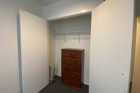Photo of property in 8d Schnapper Rock Road, Schnapper Rock, Auckland, 0632