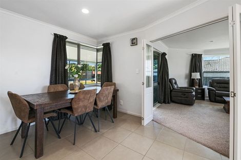 Photo of property in 16 Norm Freeman Drive, Te Puke, 3119