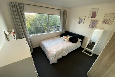 Photo of property in 1/10 Vonnell Place, Birkdale, Auckland, 0626