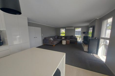 Photo of property in 6 Rotokauri Rise, Te Kamo, Whangarei, 0112