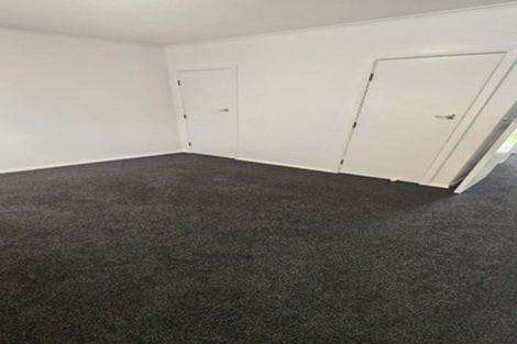 Photo of property in 23-25 Stephens Crescent, Highbury, Palmerston North, 4412