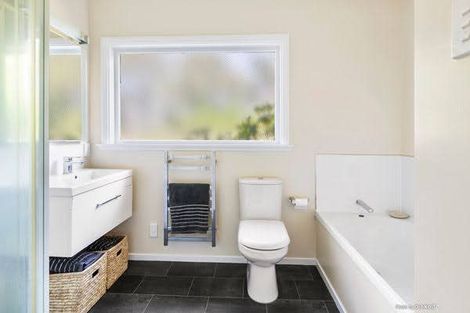 Photo of property in 51a Bombay Street, Ngaio, Wellington, 6035