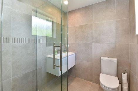 Photo of property in 69 Maygrove Drive, Orewa, 0931