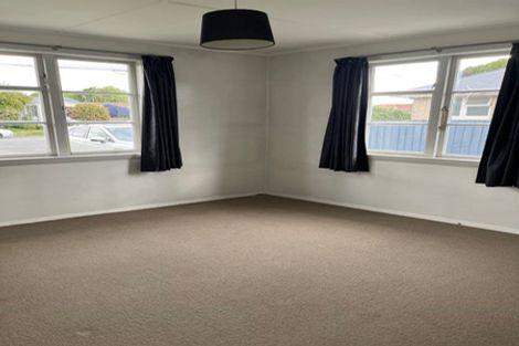 Photo of property in 30 Ealing Street, Redwood, Christchurch, 8051