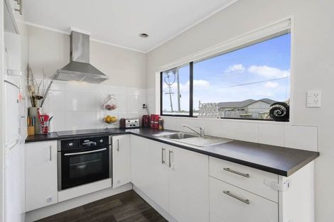 Photo of property in 65 Simpson Road, Ranui, Auckland, 0612