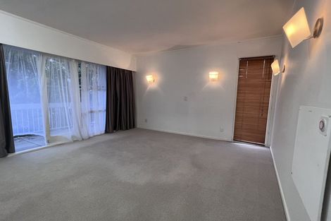 Photo of property in 11 Barlow Place, Chatswood, Auckland, 0626