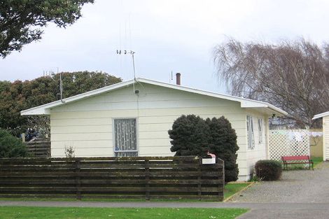 Photo of property in 29 Grenville Street, Levin, 5510