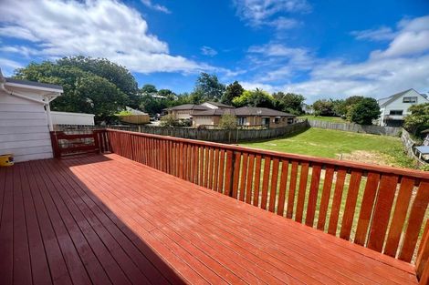 Photo of property in 16 Savoy Road, Glen Eden, Auckland, 0602