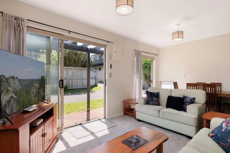 Photo of property in 128b Karewa Parade, Papamoa Beach, Papamoa, 3118