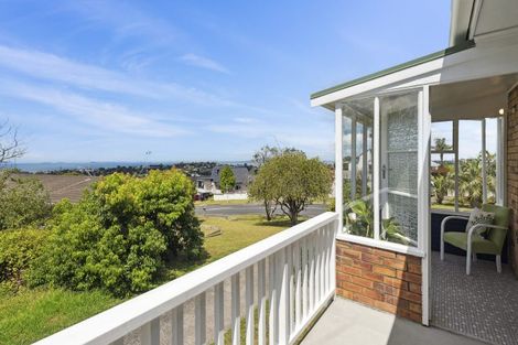Photo of property in 1/239 Glamorgan Drive, Torbay, Auckland, 0630
