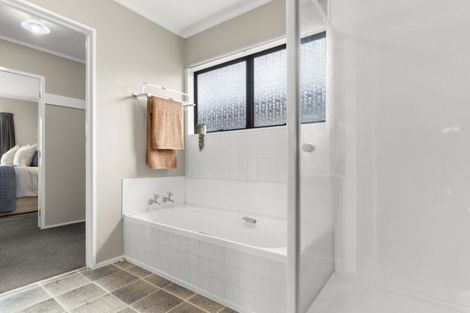 Photo of property in 88 Eversham Road, Mount Maunganui, 3116