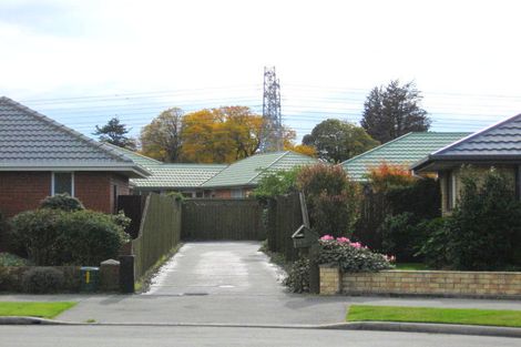 Photo of property in 48 Showgate Avenue, Sockburn, Christchurch, 8042