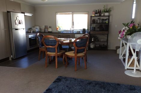 Photo of property in St Claire Village, 221/172 Mcleod Road, Te Atatu South, Auckland, 0610