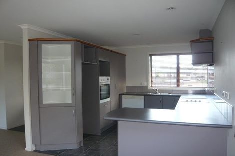 Photo of property in 17 Arundel Place, Nawton, Hamilton, 3200