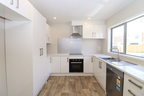 Photo of property in 70 Clevedon Road, Papakura, 2110