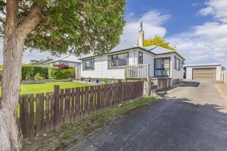 Photo of property in 17 Freyberg Terrace, Waipukurau, 4200