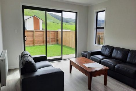 Photo of property in 36 Atherton Terrace, Churton Park, Wellington, 6037
