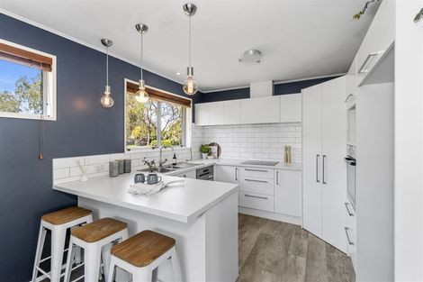 Photo of property in 30 Clivedon Place, Redwood, Christchurch, 8051