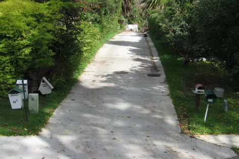 Photo of property in 2/16 Surville Place, Mairangi Bay, Auckland, 0630