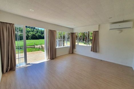 Photo of property in 805 Whangaripo Valley Road, Whangaripo, Wellsford, 0972