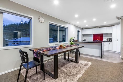 Photo of property in 136 Navigation Drive, Whitby, Porirua, 5024