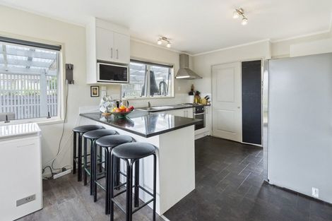 Photo of property in 208 Mahia Road, Weymouth, Auckland, 2103