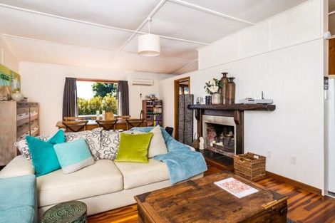 Photo of property in 21 Kurupae Road, Hilltop, Taupo, 3330