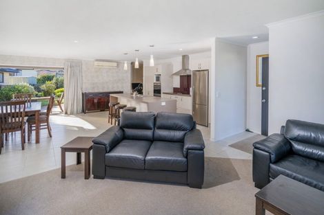 Photo of property in 44 Leeward Drive, Whitianga, 3510