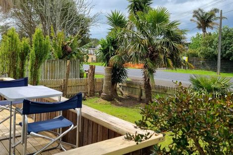 Photo of property in 1/32 Parakai Avenue, Parakai, 0830