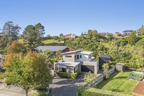Photo of property in 13 Fernbrook Drive, Hurworth, New Plymouth, 4310