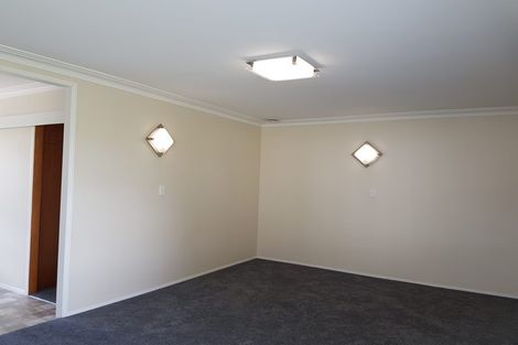 Photo of property in 2 Great South Road, Papakura, 2110