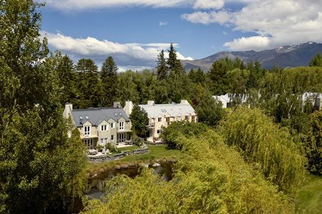 Photo of property in Millbrook Resort, 15 Fox's Rush, Arrowtown, 9371