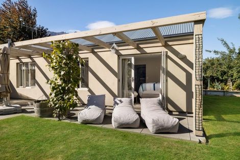 Photo of property in 18 Copper Beech Avenue, Frankton, Queenstown, 9300