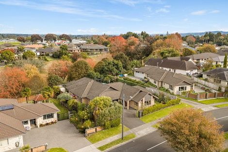 Photo of property in 38 Merriman Place, Pyes Pa, Tauranga, 3112