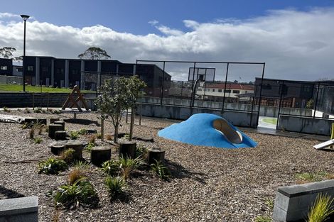 Photo of property in 17 Jabuka Street, Glen Eden, Auckland, 0602