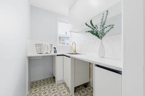 Photo of property in 55 Cook Street, Hamilton East, Hamilton, 3216