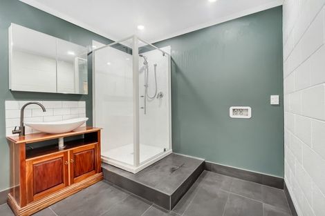 Photo of property in 37 Lancaster Road, Beach Haven, Auckland, 0626