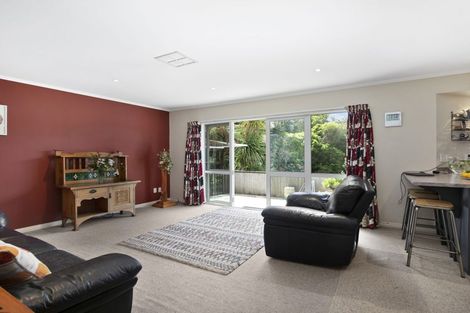 Photo of property in 23 Renown Road, Raumati South, Paraparaumu, 5032
