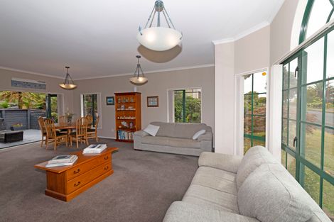 Photo of property in 5 Hoya Court, Henderson, Auckland, 0610