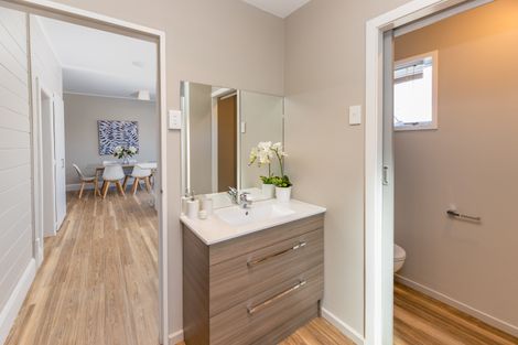 Photo of property in 74 Cumnor Terrace, Woolston, Christchurch, 8023