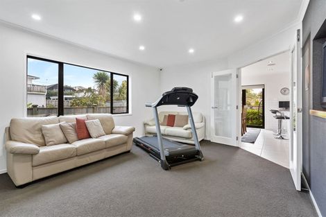 Photo of property in 73d Nile Road, Milford, Auckland, 0620