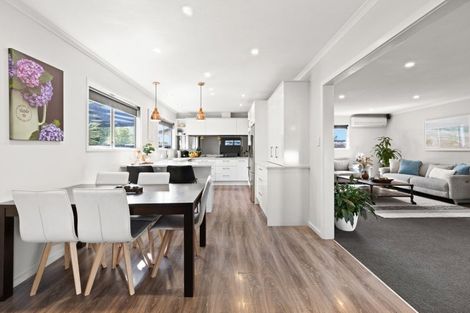 Photo of property in 9 Hinton Road, Taradale, Napier, 4112