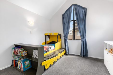 Photo of property in 6 Saunders Close, Whitby, Porirua, 5024