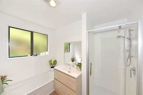Photo of property in 16 Zephyr Terrace, Governors Bay, 8971
