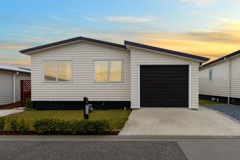Photo of property in 412/11 Kamahi Crescent, Papamoa Beach, Papamoa, 3118