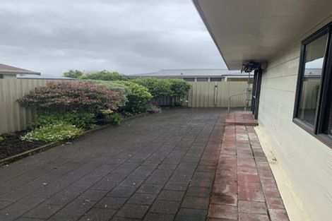 Photo of property in 2/413 Gloucester Street, Taradale, Napier, 4112