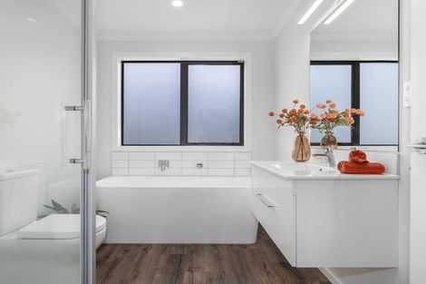 Photo of property in 104 Hinemoa Street, Levin, 5510