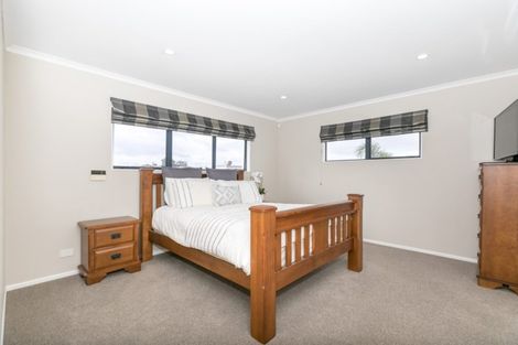 Photo of property in 16 Friesian Place, Grandview Heights, Hamilton, 3200